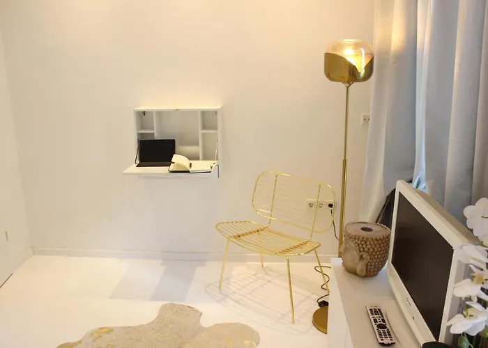 Shared A-partment • Moebliertes In - Ehrenfeld ! Privat bolig *