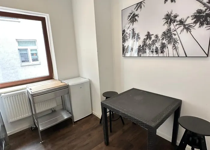 Shared A-partment • Moebliertes In - Ehrenfeld ! Privat bolig