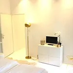 民宿 Shared A-partment • Moebliertes In - Ehrenfeld ! *
