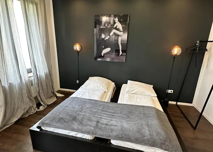 Shared A-partment • Moebliertes In - Ehrenfeld ! * Colonia