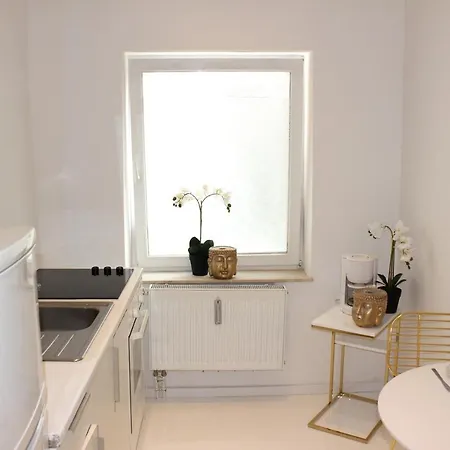 Shared A-partment • Moebliertes In - Ehrenfeld ! *