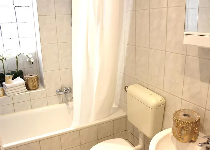 Shared A-partment • Moebliertes In - Ehrenfeld ! Keulen