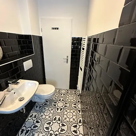 Shared A-partment • Moebliertes In - Ehrenfeld ! Kwatera prywatna