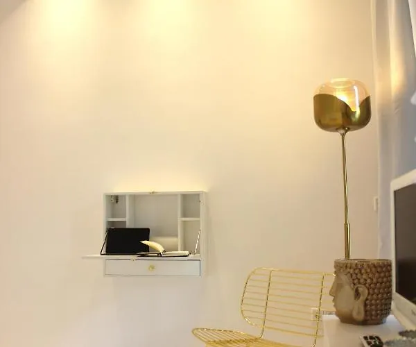 Rum i privatbostad Shared A-partment • Moebliertes In - Ehrenfeld !