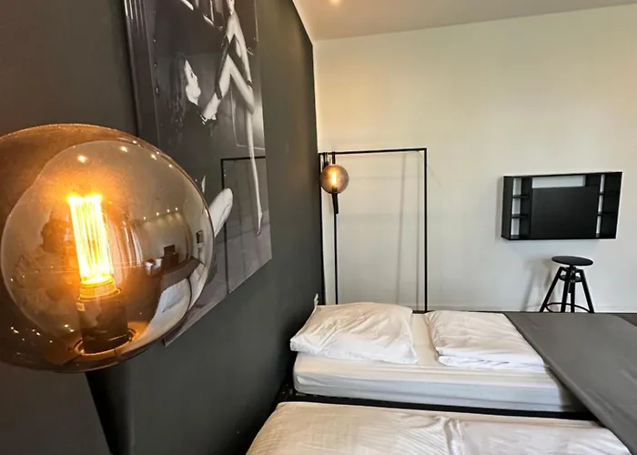 Rum i privatbostad Shared A-partment • Moebliertes In - Ehrenfeld !